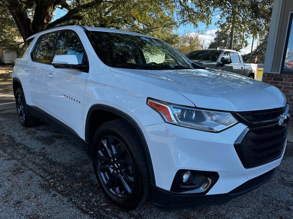 Used 2018 Chevrolet Traverse RS w/ LPO, Floor Liner Package image 1