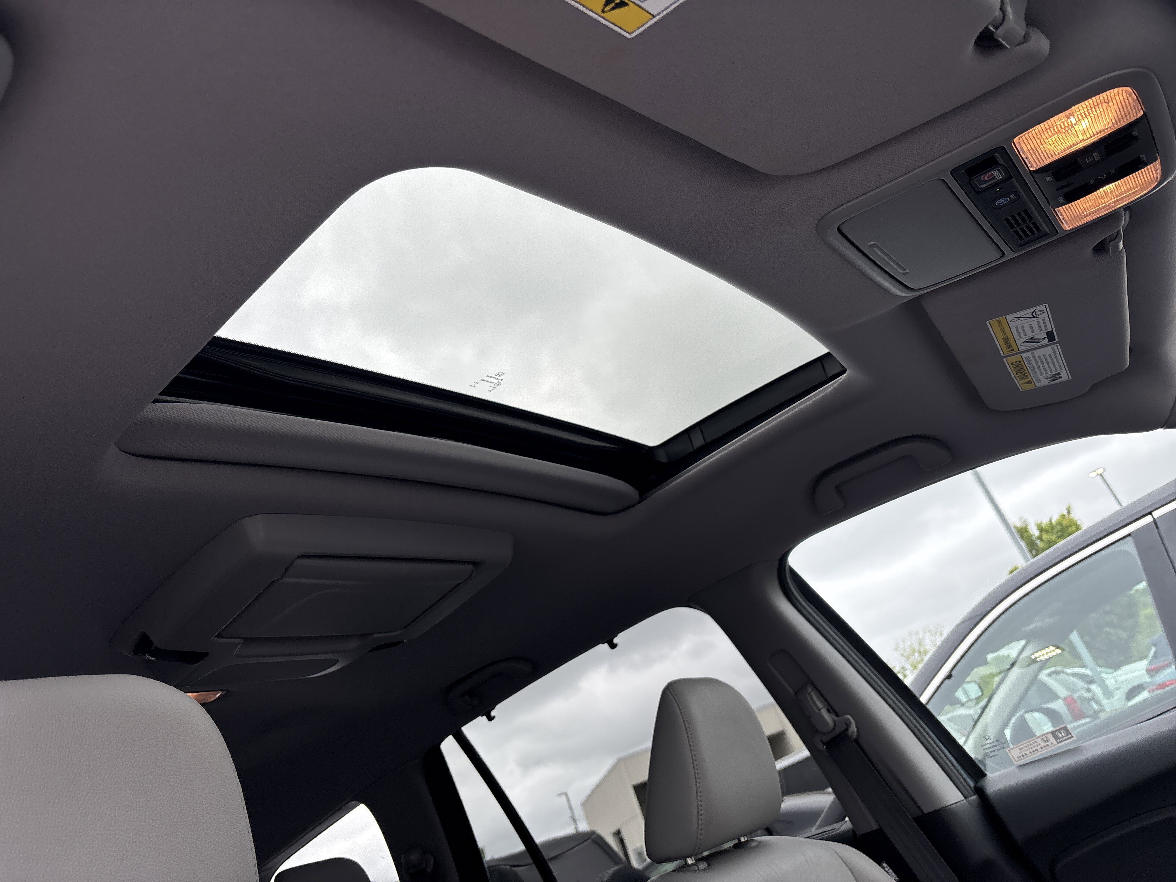 Used 2021 Honda Pilot Touring image 38