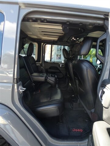 Used 2020 Jeep Wrangler Unlimited Sahara AWD/4WD image 53