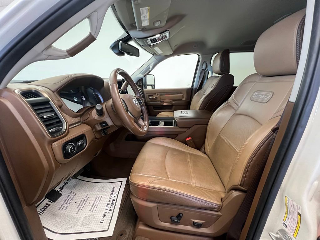 Used 2024 RAM 3500 Limited image 4