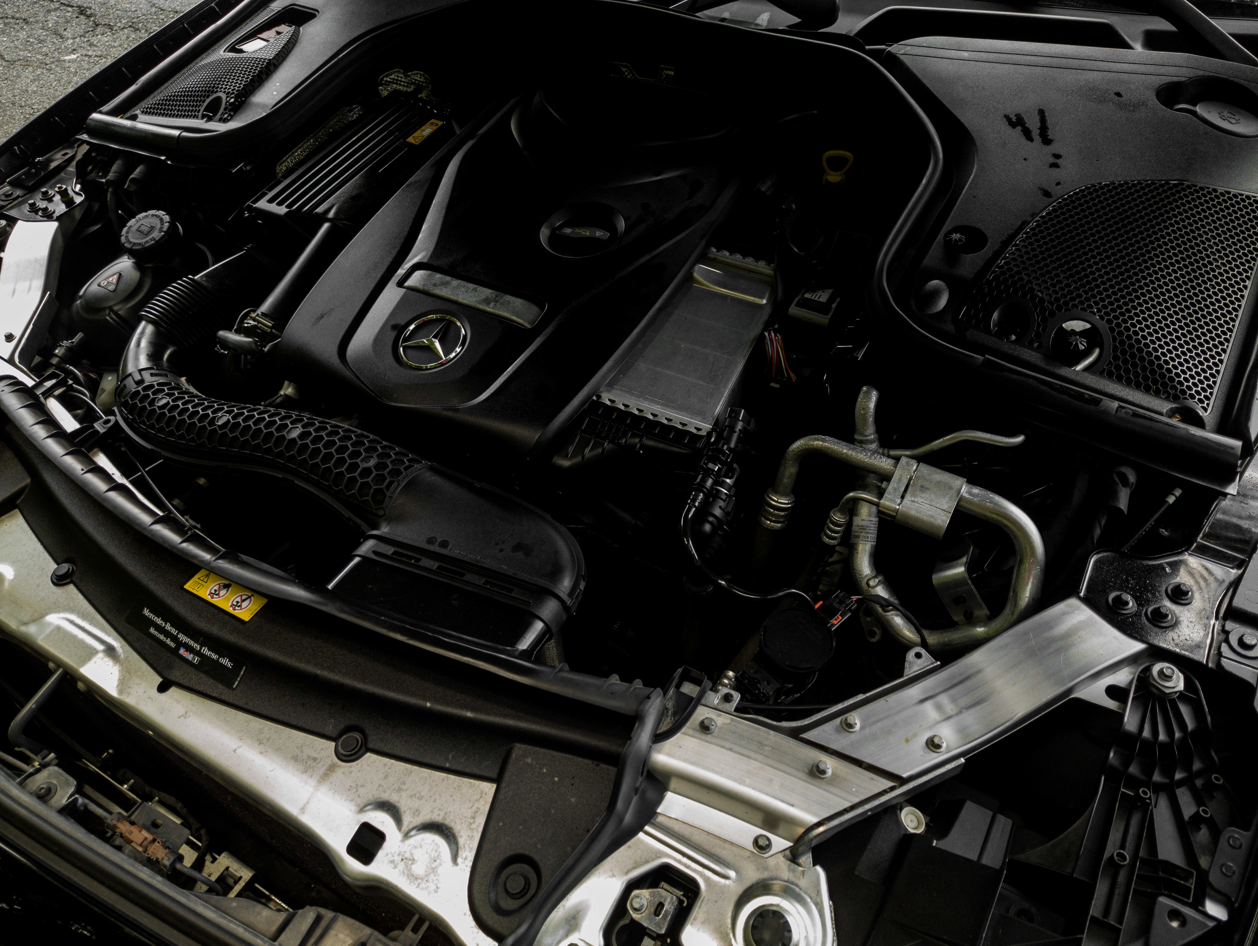 Used 2017 Mercedes-Benz E 300 4MATIC image 13