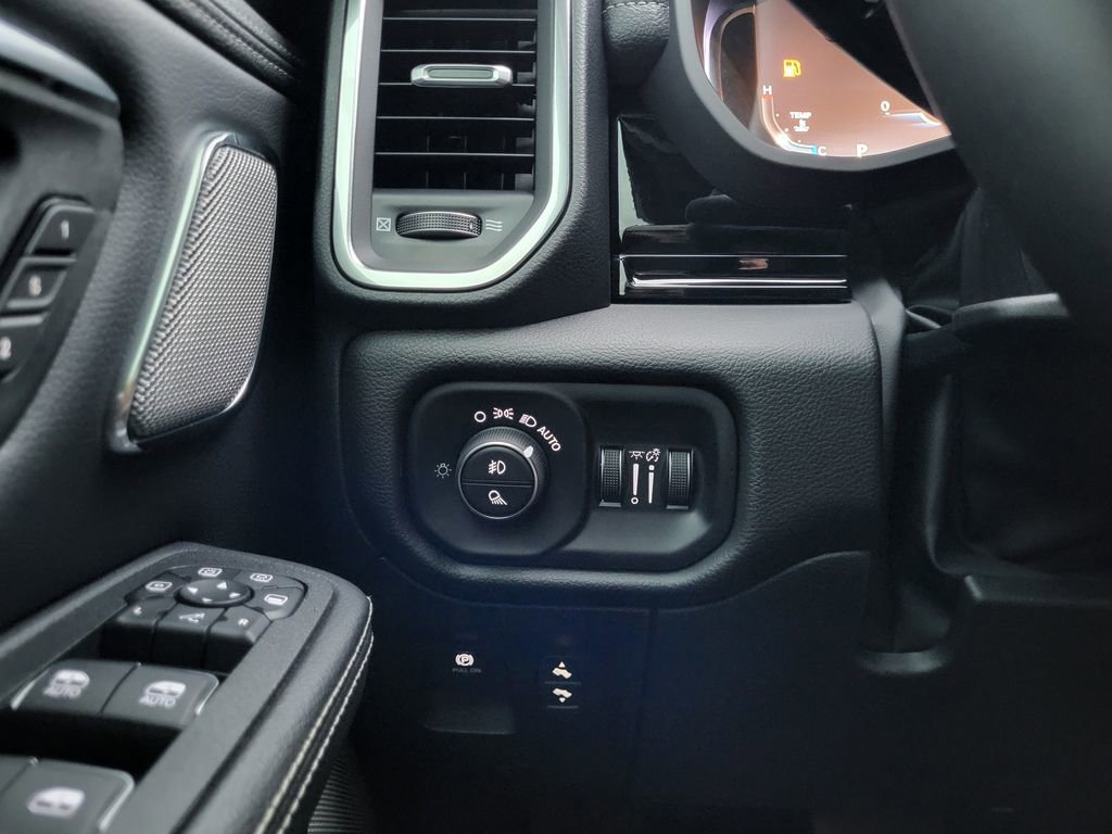New 2026 RAM 1500 Laramie w/ Night Edition AWD/4WD image 27