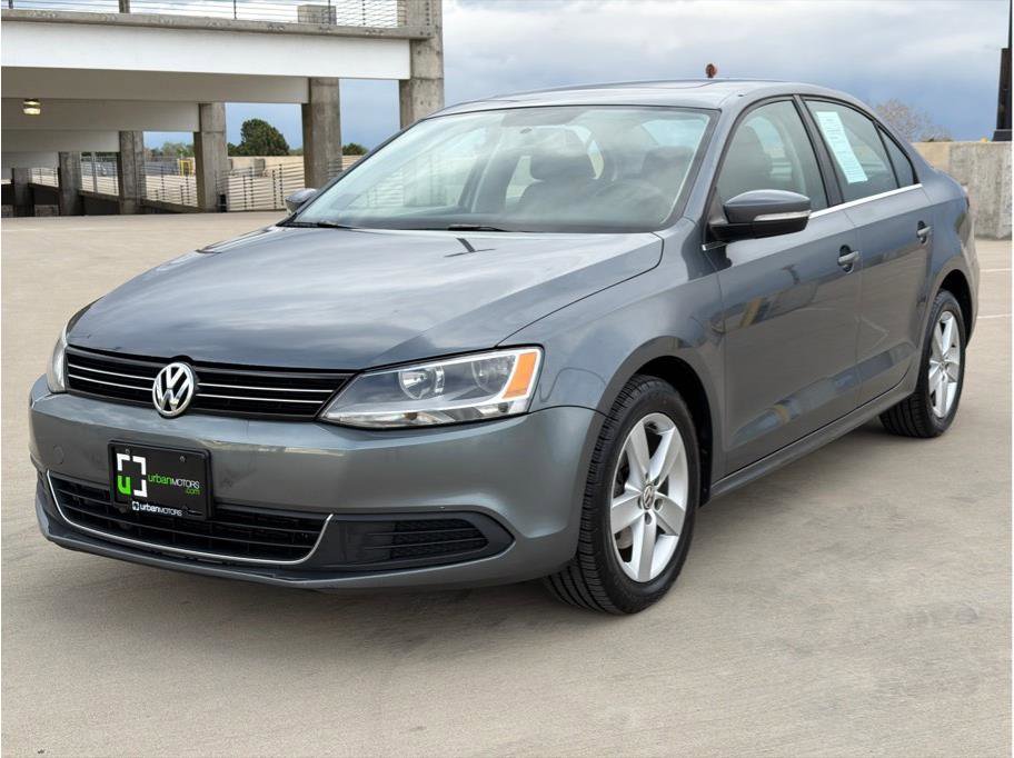 Used 2013 Volkswagen Jetta TDI image 3