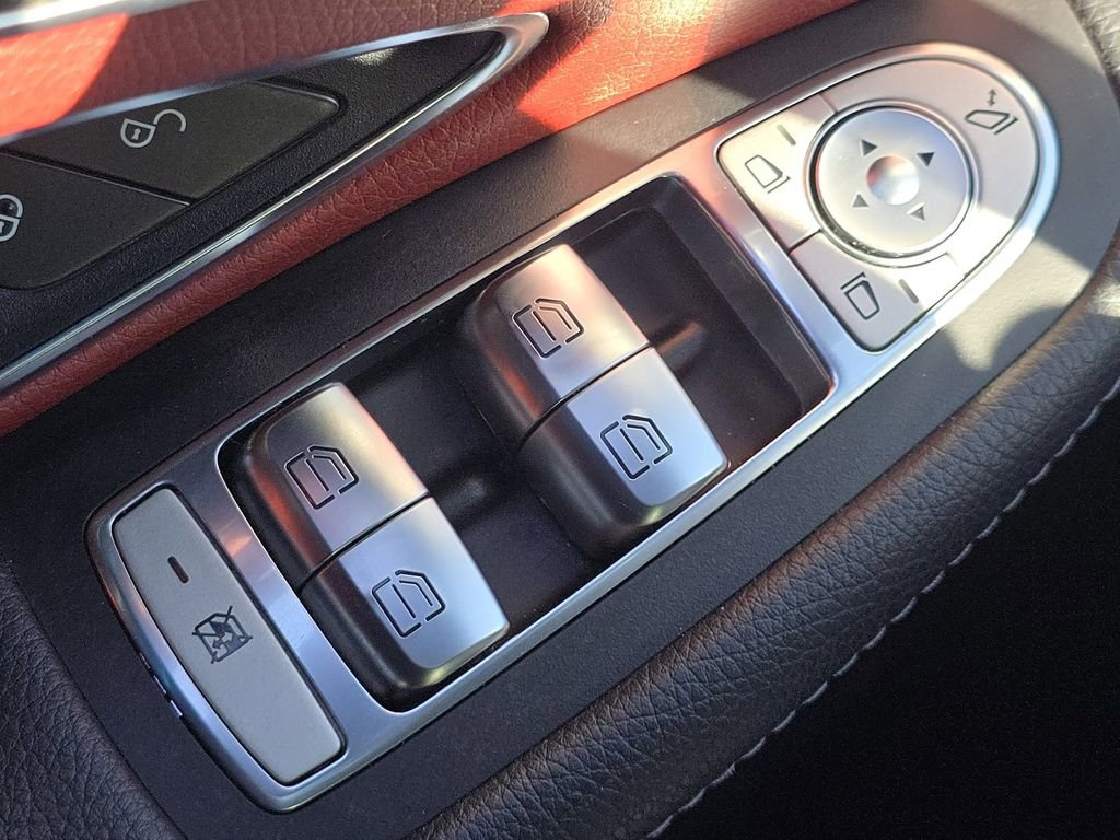 Used 2017 Mercedes-Benz C 300 C 300 image 25