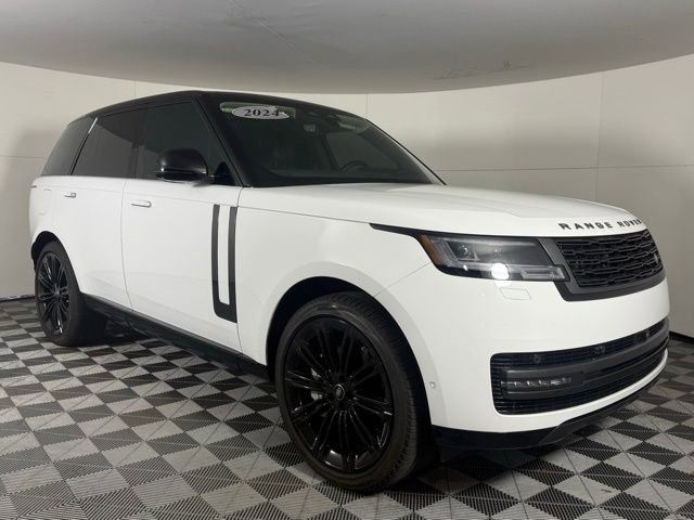 Used 2024 Land Rover Range Rover SE image 10