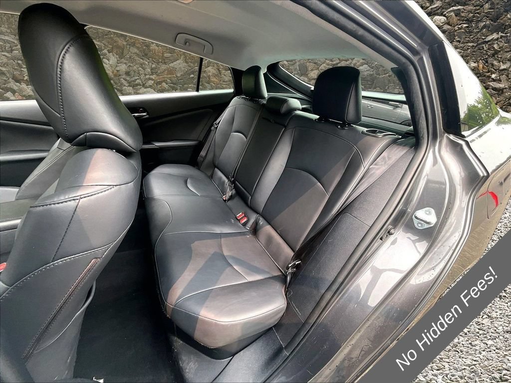 Used 2022 Toyota Prius XLE FWD image 22