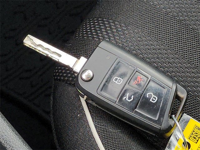 Used 2024 Volkswagen Jetta Sport image 34