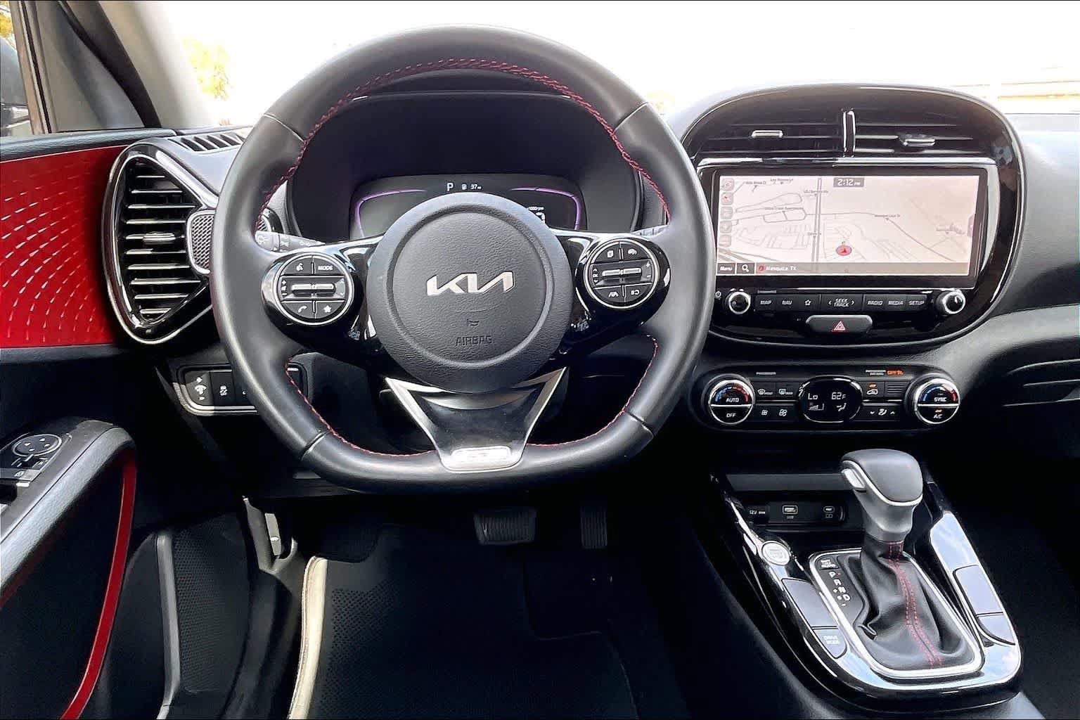 Certified 2024 Kia Soul GT-Line FWD image 13