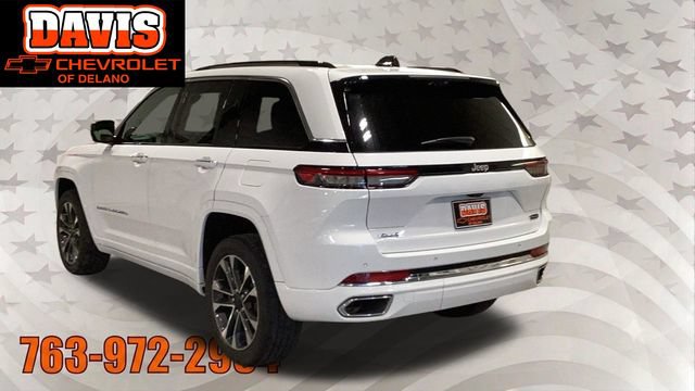 Used 2023 Jeep Grand Cherokee Overland w/ Luxury Tech Group IV AWD/4WD image 4