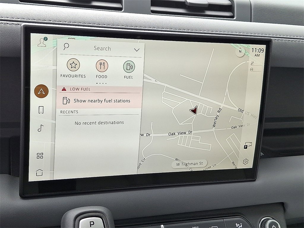 New 2025 Land Rover Defender 110 S image 15