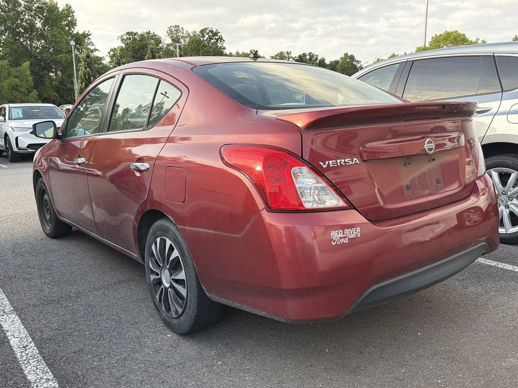 Used 2017 Nissan Versa SV FWD image 5