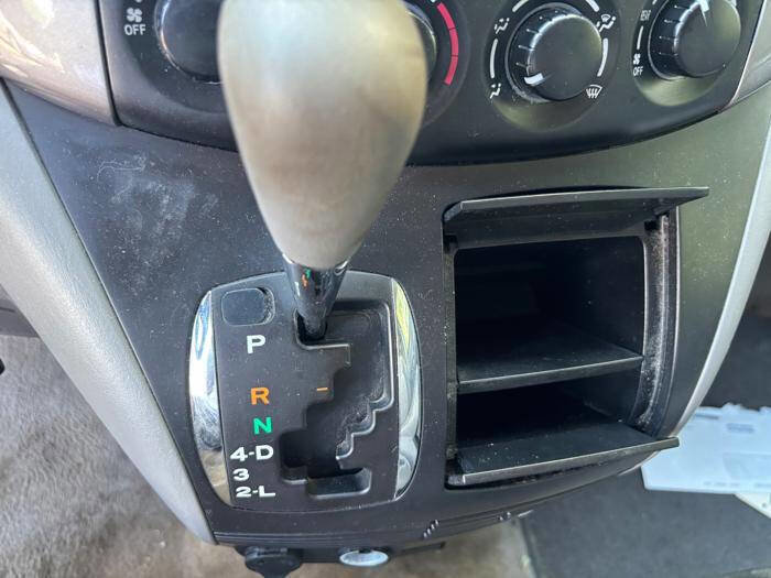 Used 2007 Toyota Sienna CE FWD image 30