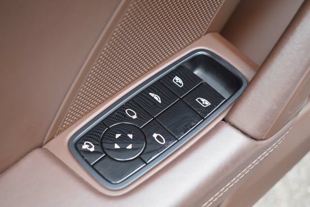 Used 2020 Porsche 911 Carrera w/ Premium Package RWD image 17