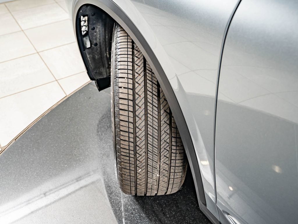Certified 2026 Acura MDX SH-AWD w/ Technology Package image 43