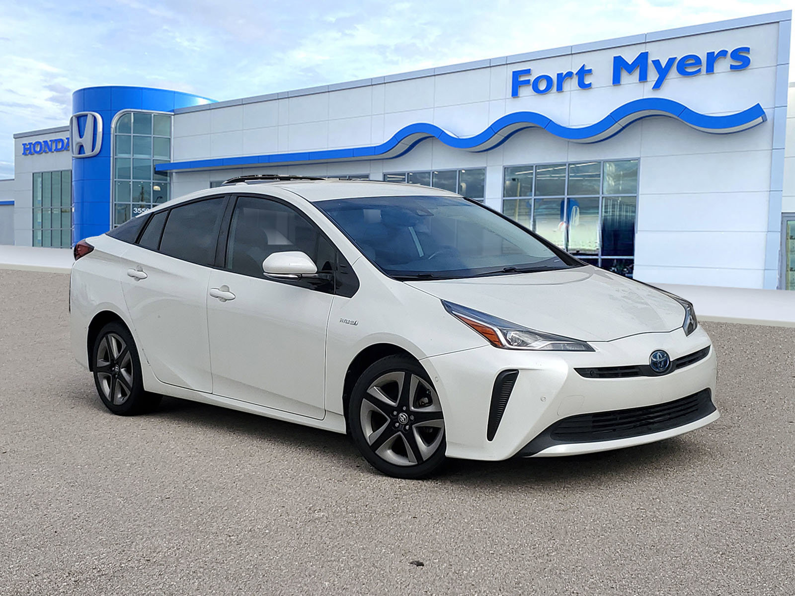 Used 2020 Toyota Prius LE