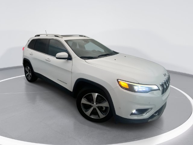 Used 2021 Jeep Cherokee Limited w/ Elite Package FWD image 1