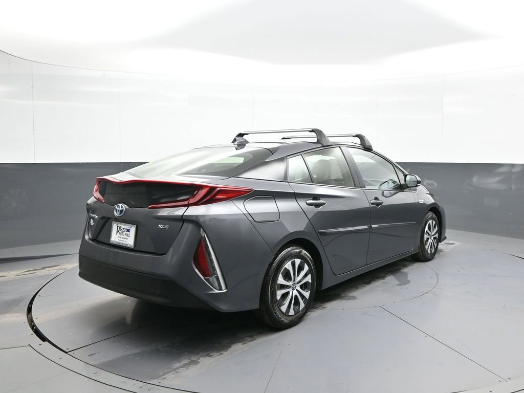 Certified 2022 Toyota Prius Prime XLE image 6