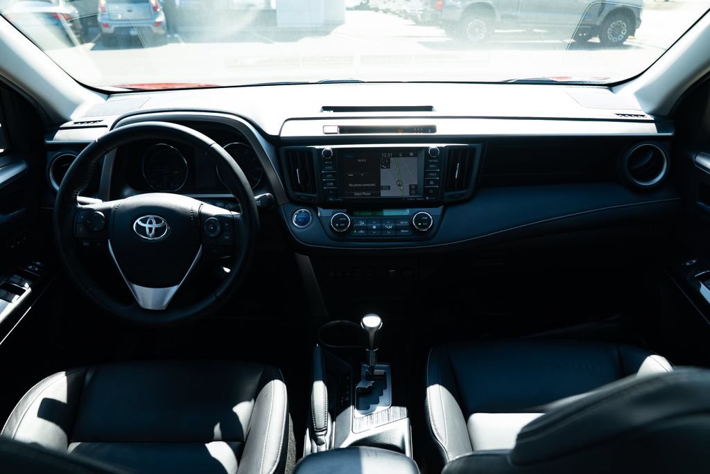 Used 2018 Toyota RAV4 Limited w/ Advanced Technology Package AWD/4WD image 8