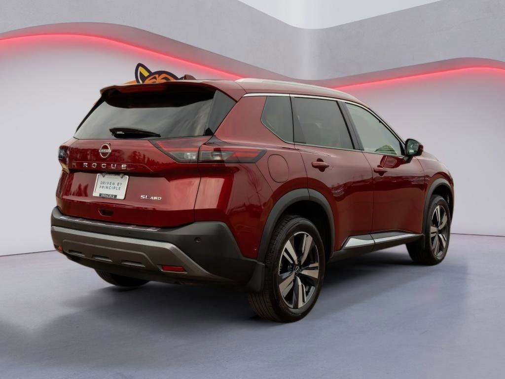 Used 2022 Nissan Rogue SL w/ SL Premium Package image 5