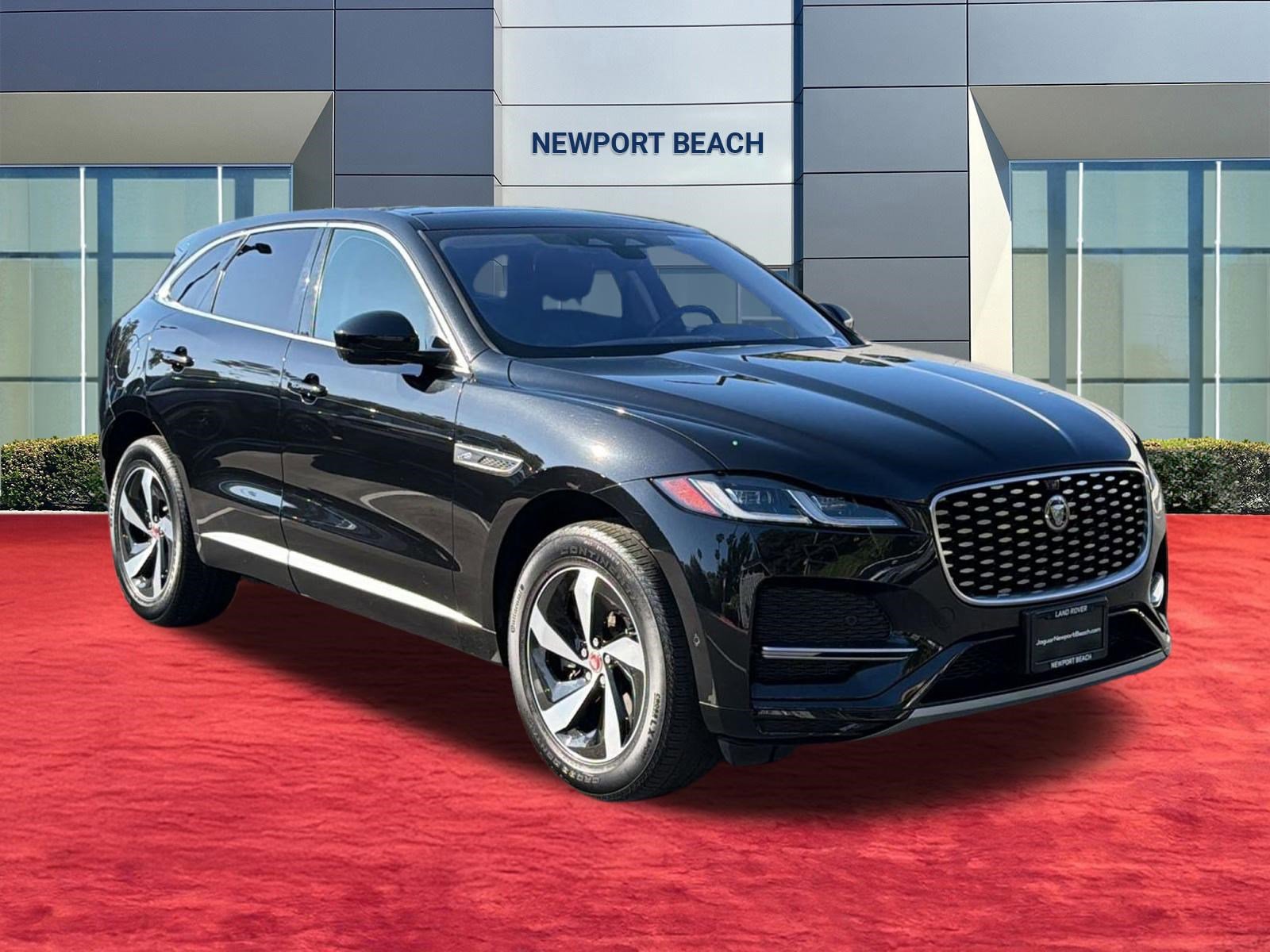 Used 2021 Jaguar F-PACE S image 7