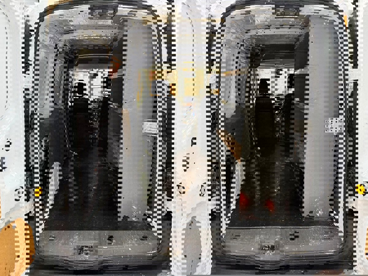 Used 2020 Ford Transit Connect XL image 33