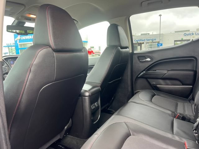 Used 2016 GMC Canyon SLE w/ All Terrain Package AWD/4WD image 34