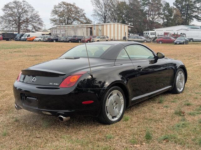 Used 2002 Lexus SC 430 Convertible image 3