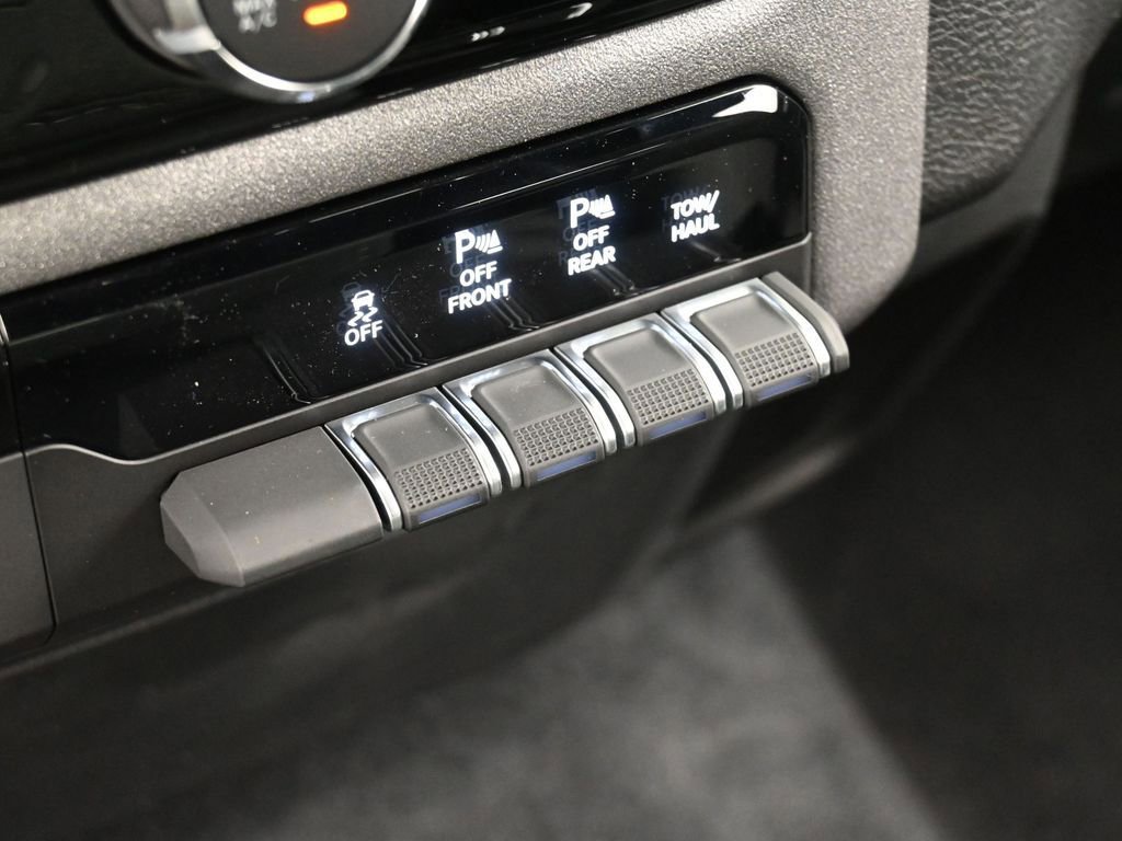 Used 2026 RAM 1500 Tradesman AWD/4WD image 21
