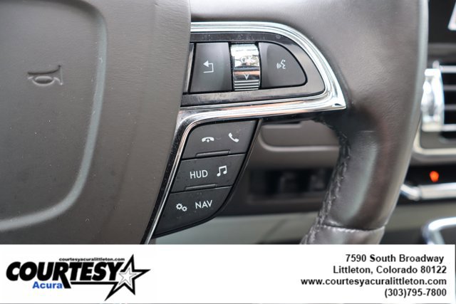 Used 2021 Lincoln Navigator Black Label w/ Special Edition Package AWD/4WD image 12