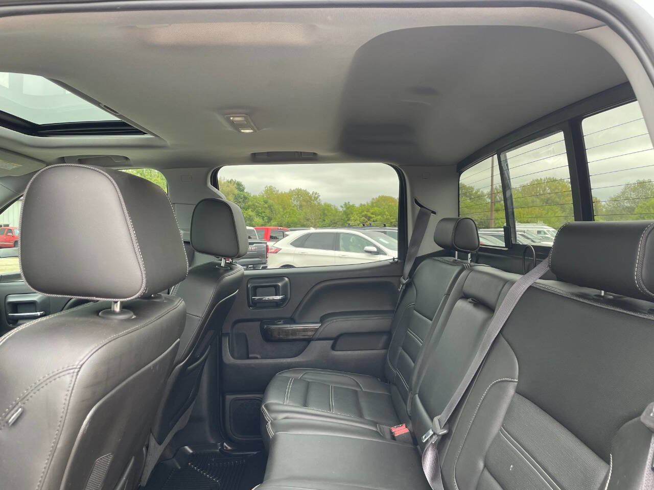 Used 2015 GMC Sierra 3500 Denali w/ Duramax Plus Package image 22