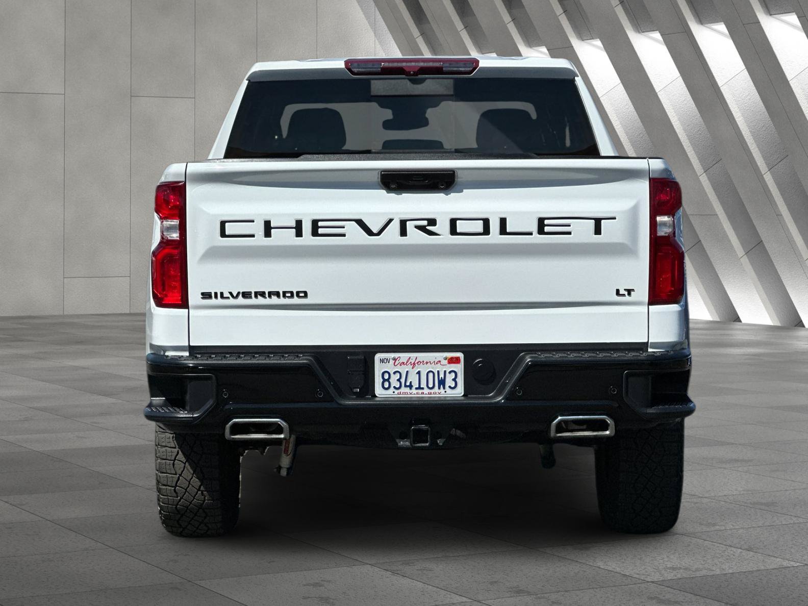 Used 2023 Chevrolet Silverado 1500 LT Trail Boss w/ LT Trail Boss Premium Package AWD/4WD image 5