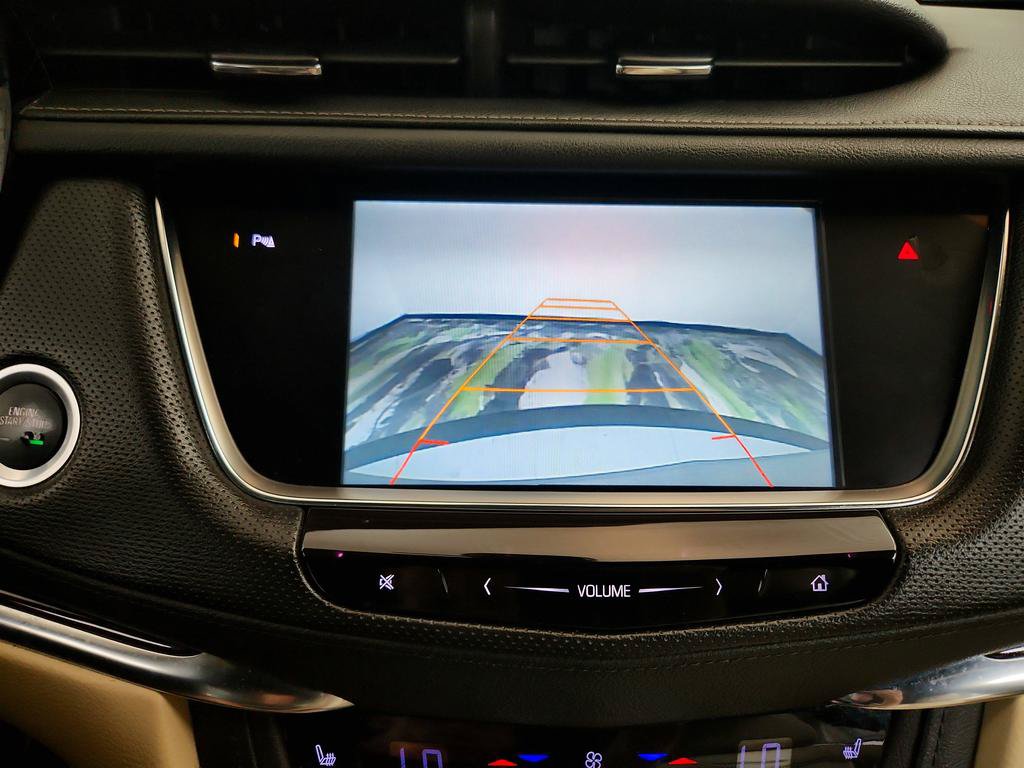 Used 2017 Cadillac XT5 Luxury w/ Driver Awareness Package FWD image 20
