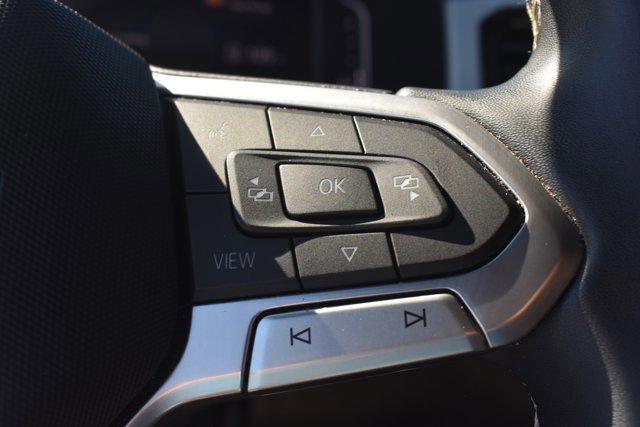 Used 2022 Volkswagen Atlas Cross Sport SE image 22