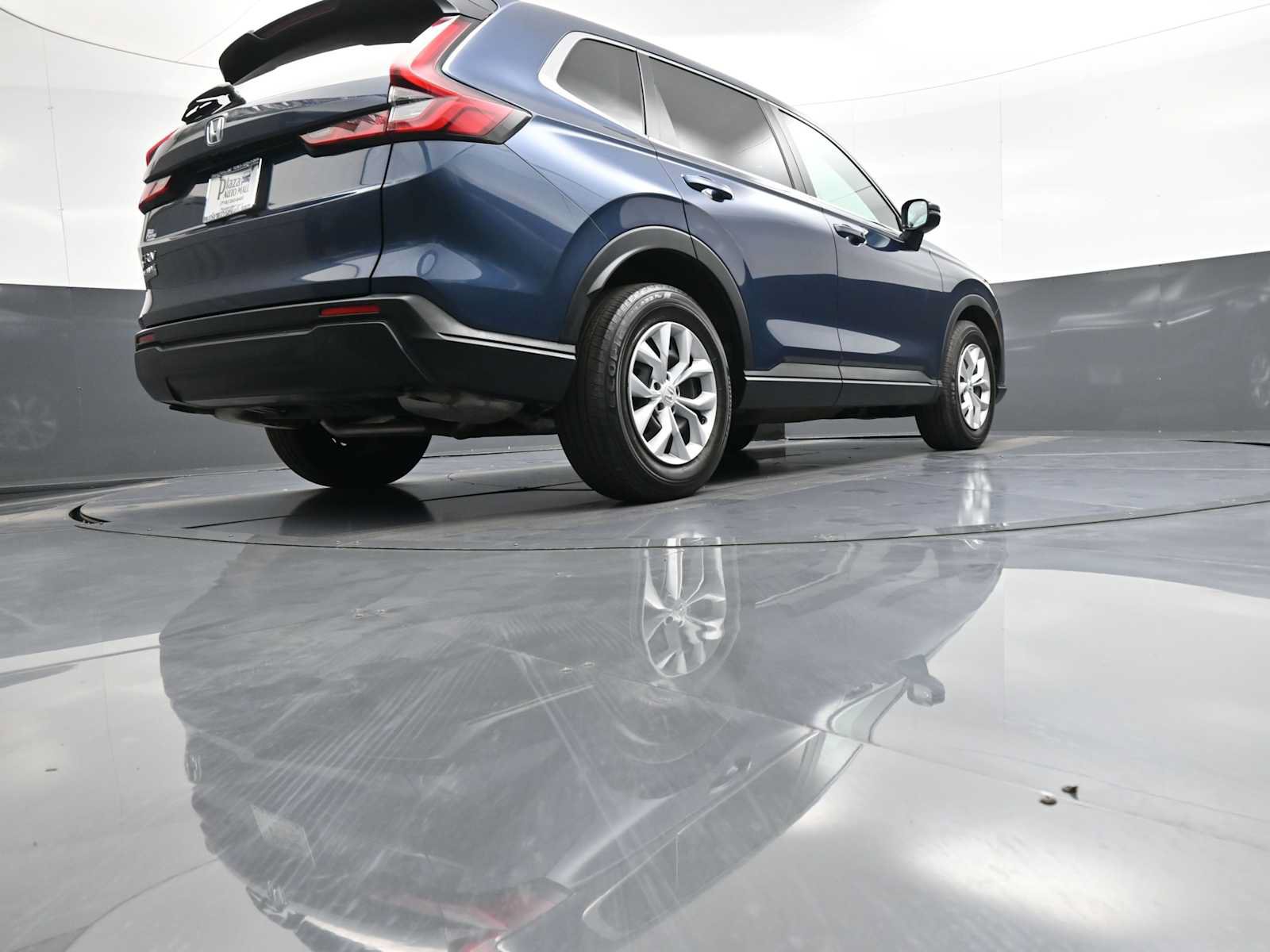 Certified 2025 Honda CR-V LX image 29