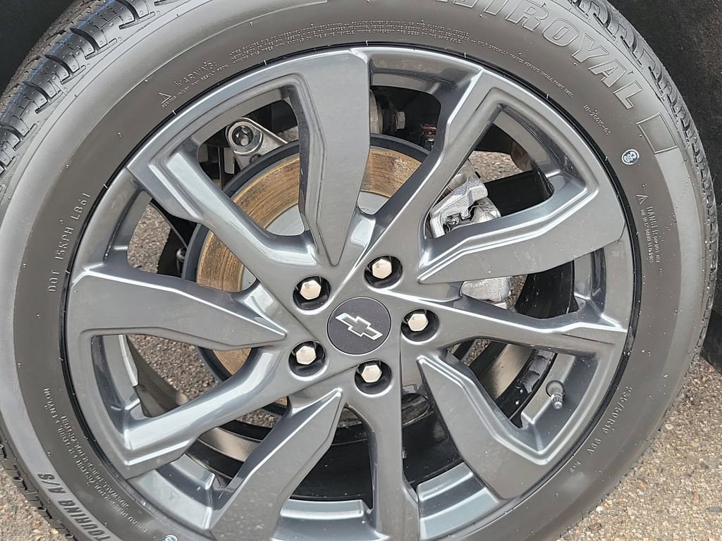 Used 2023 Chevrolet Equinox RS image 31