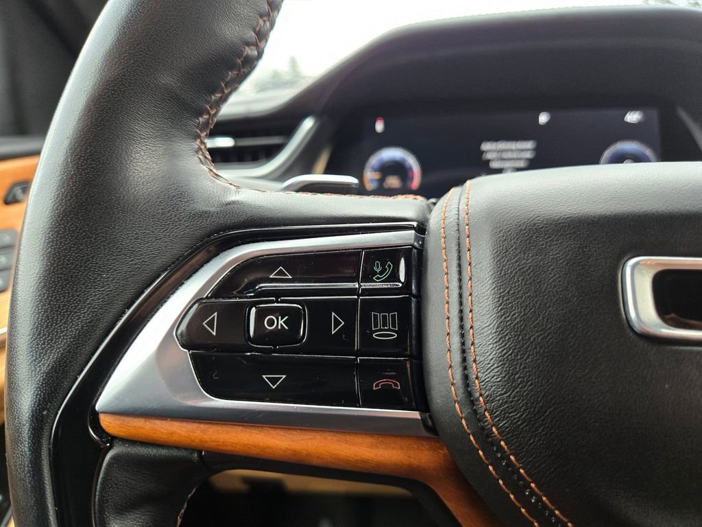 Used 2021 Jeep Grand Cherokee L Summit image 16