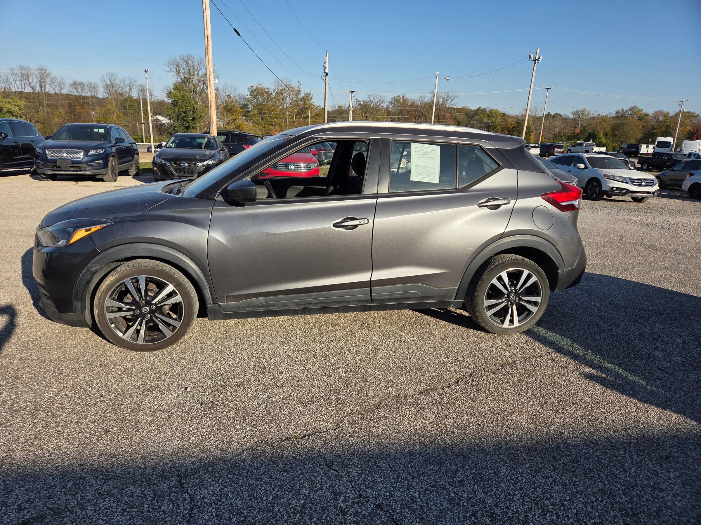 Used 2019 Nissan Kicks SV