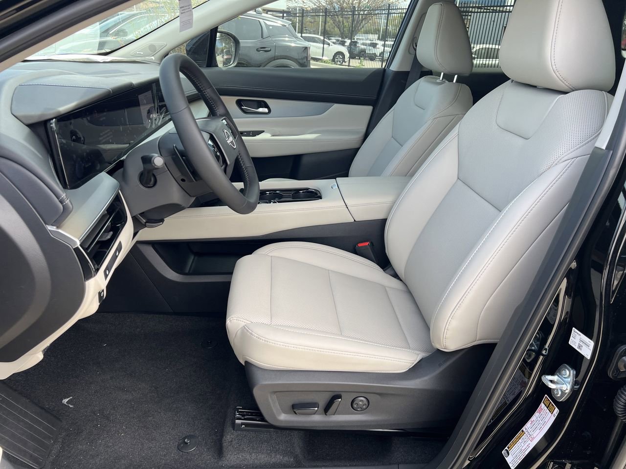 New 2026 Nissan Murano SL image 13