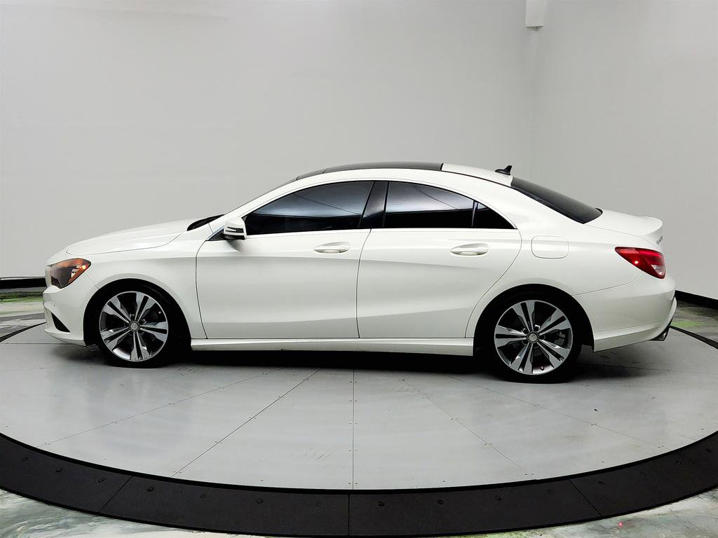 Used 2015 Mercedes-Benz CLA 250 image 8