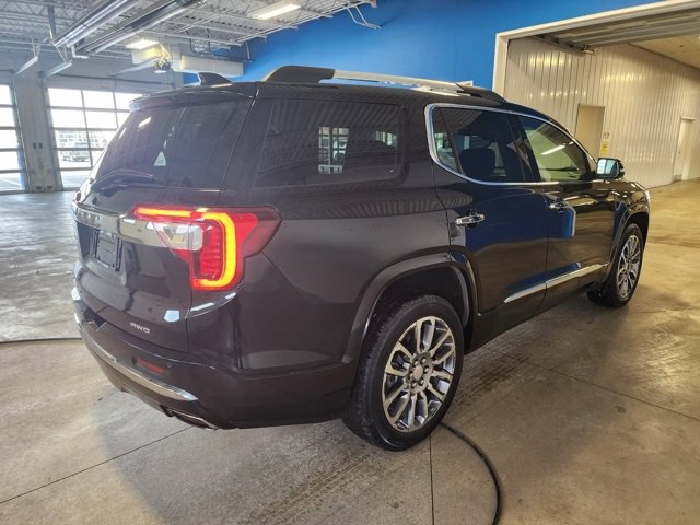 Certified 2023 GMC Acadia Denali w/ Denali Ultimate Package image 4