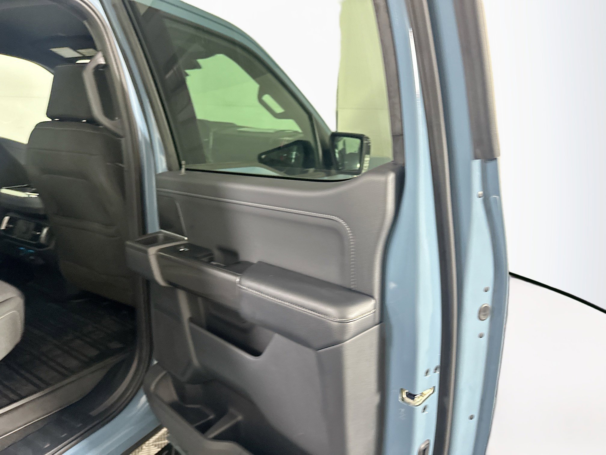 Used 2023 Ford F150 XLT w/ Equipment Group 302A High image 29