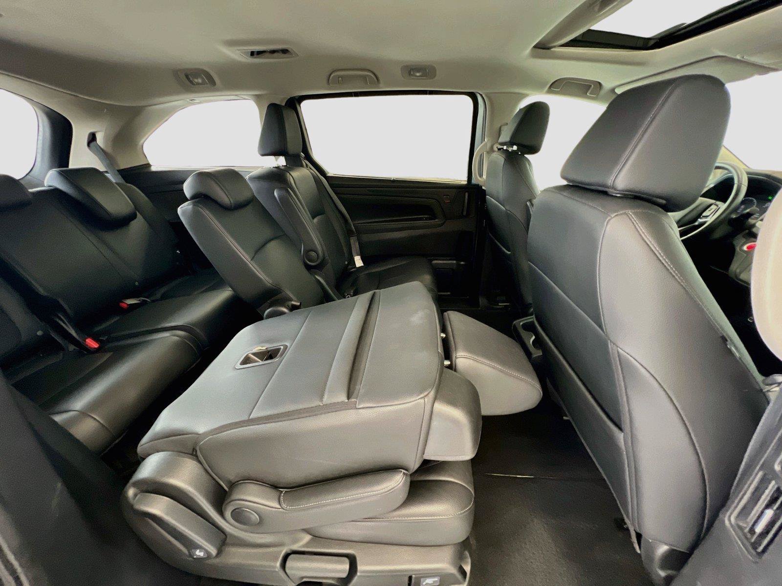 Certified 2025 Honda Odyssey EX-L image 27