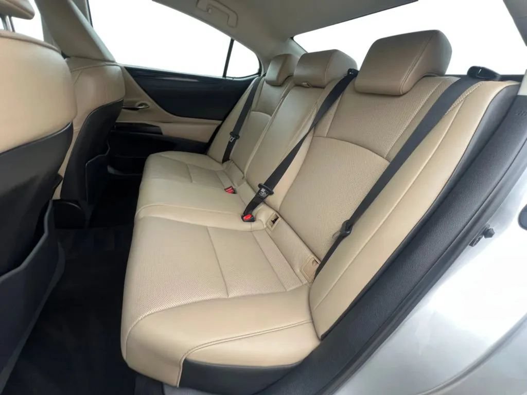Used 2021 Lexus ES 350 w/ Premium Package FWD image 14
