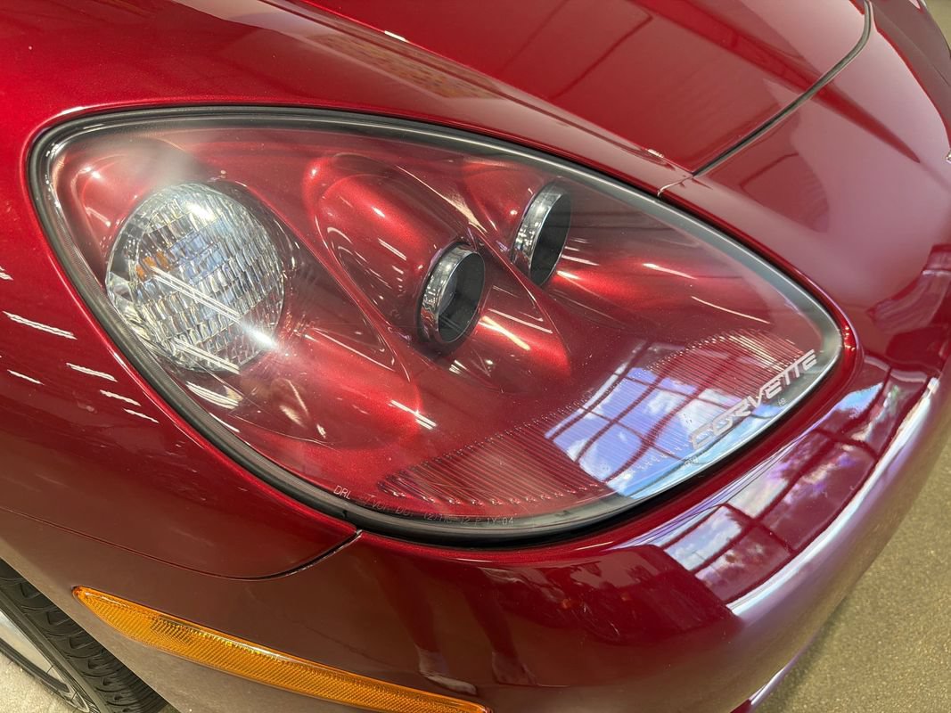 Used 2006 Chevrolet Corvette Convertible w/ Preferred Equipment Group RWD image 77