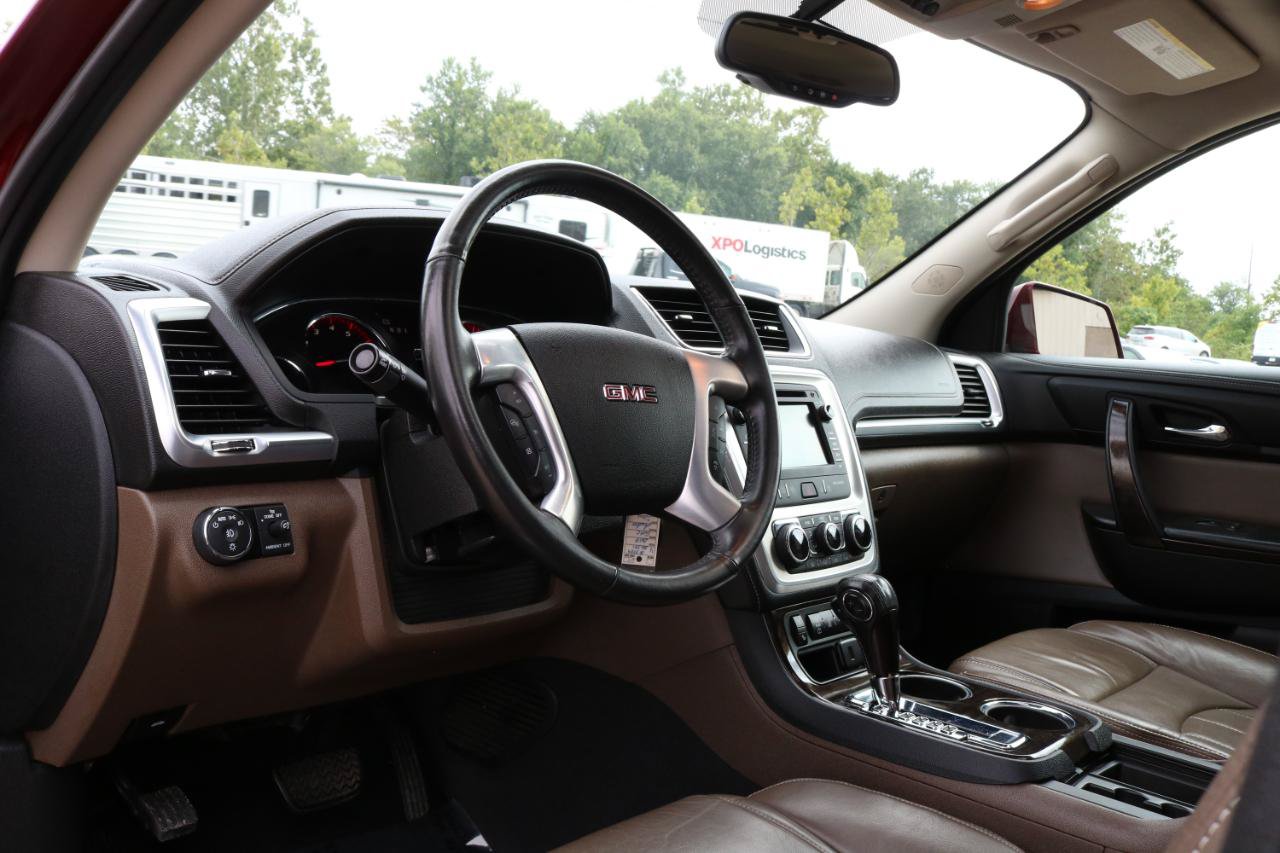 Used 2017 GMC Acadia Limited SLT AWD/4WD image 24