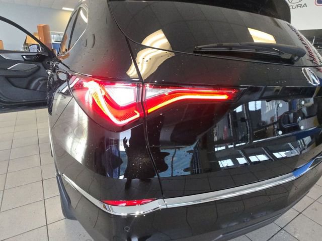 Certified 2023 Acura MDX FWD w/ Technology Package image 29