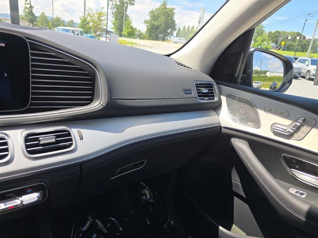 Certified 2025 Mercedes-Benz GLE 350 4MATIC image 28