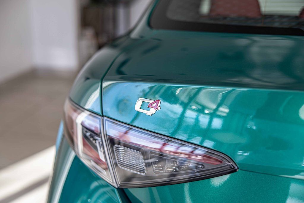 New 2025 Alfa Romeo Giulia AWD image 15