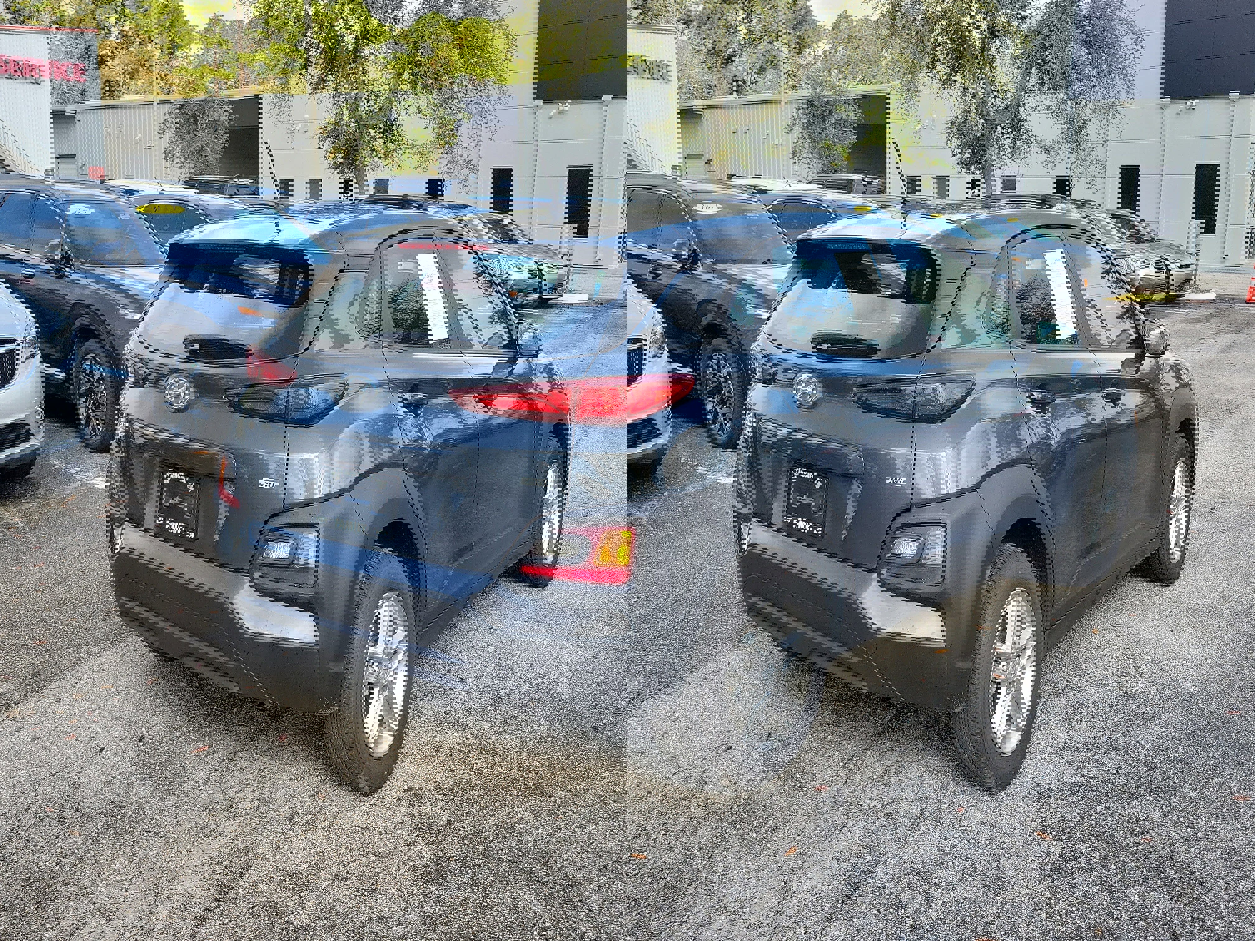 Used 2021 Hyundai Kona SE image 6