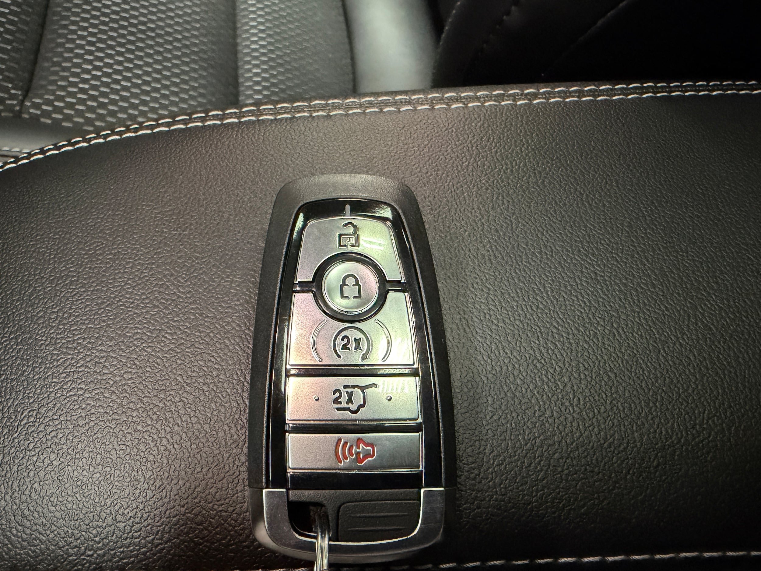 New 2026 Ford Escape SE FWD image 30